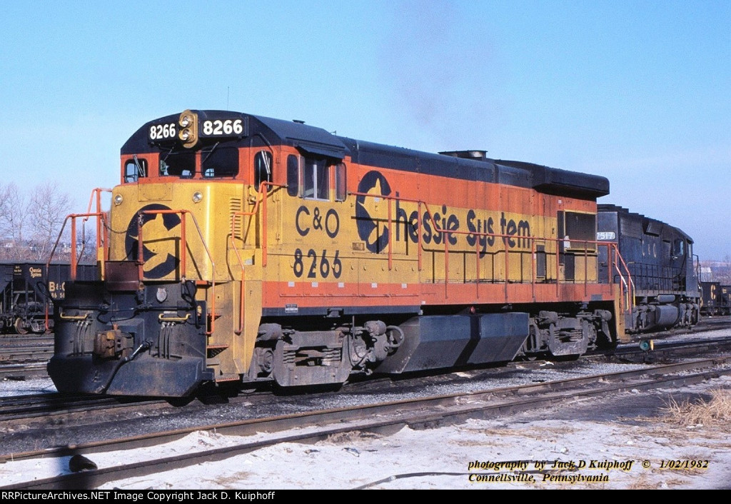 Chessie CO 8266, Connellsville, PA. 1-02-1982